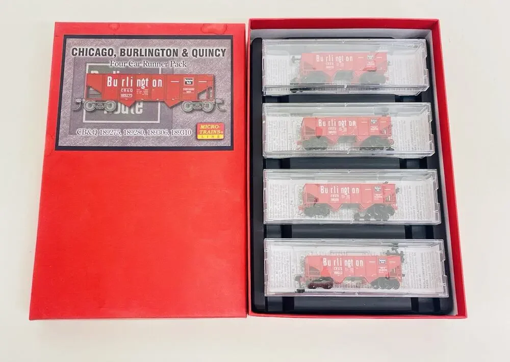 Micro Trains N CB&Q 33' Twin Bay Rib Side Hopper Runner Pack #4 993 00 004 New